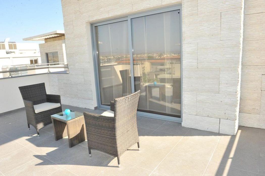 E-hotel Larnaca & Perivólia