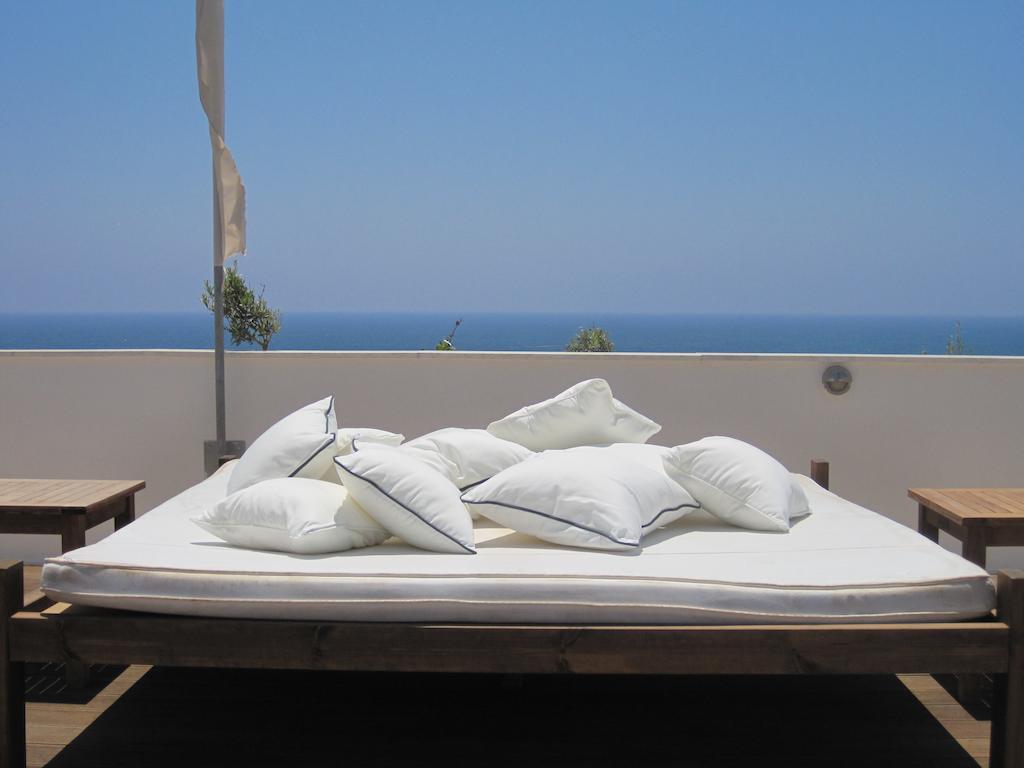 E-hotel Larnaca & Otel Perivolia